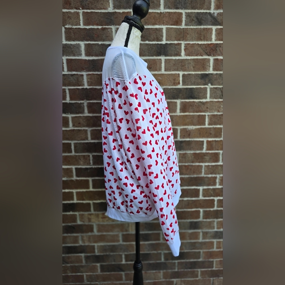 LuLaRoe Lizzy Blouse 2X NWT Red White Heart Print Mesh Top Long Sleeve - Picture 10 of 14